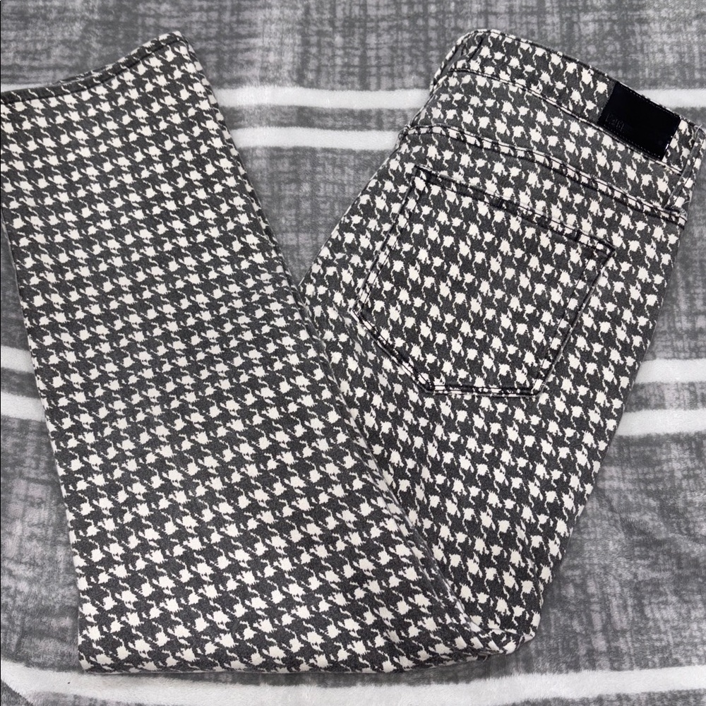PAIGE Grey and White Houndstooth Women's Straight Leg Jeans - Picture 8 of 10